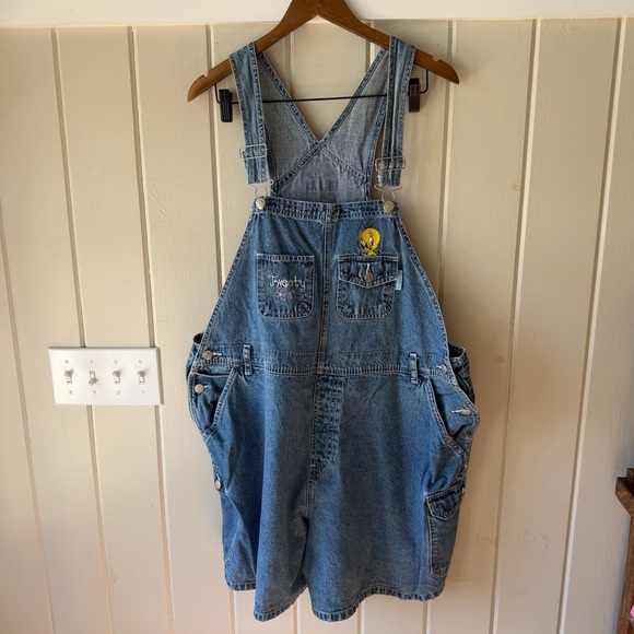 Warner Bros. Denim - Vintage Warner Bros. Disney Blue Denim with Tweety Bird Embroidery, Size 22/24W